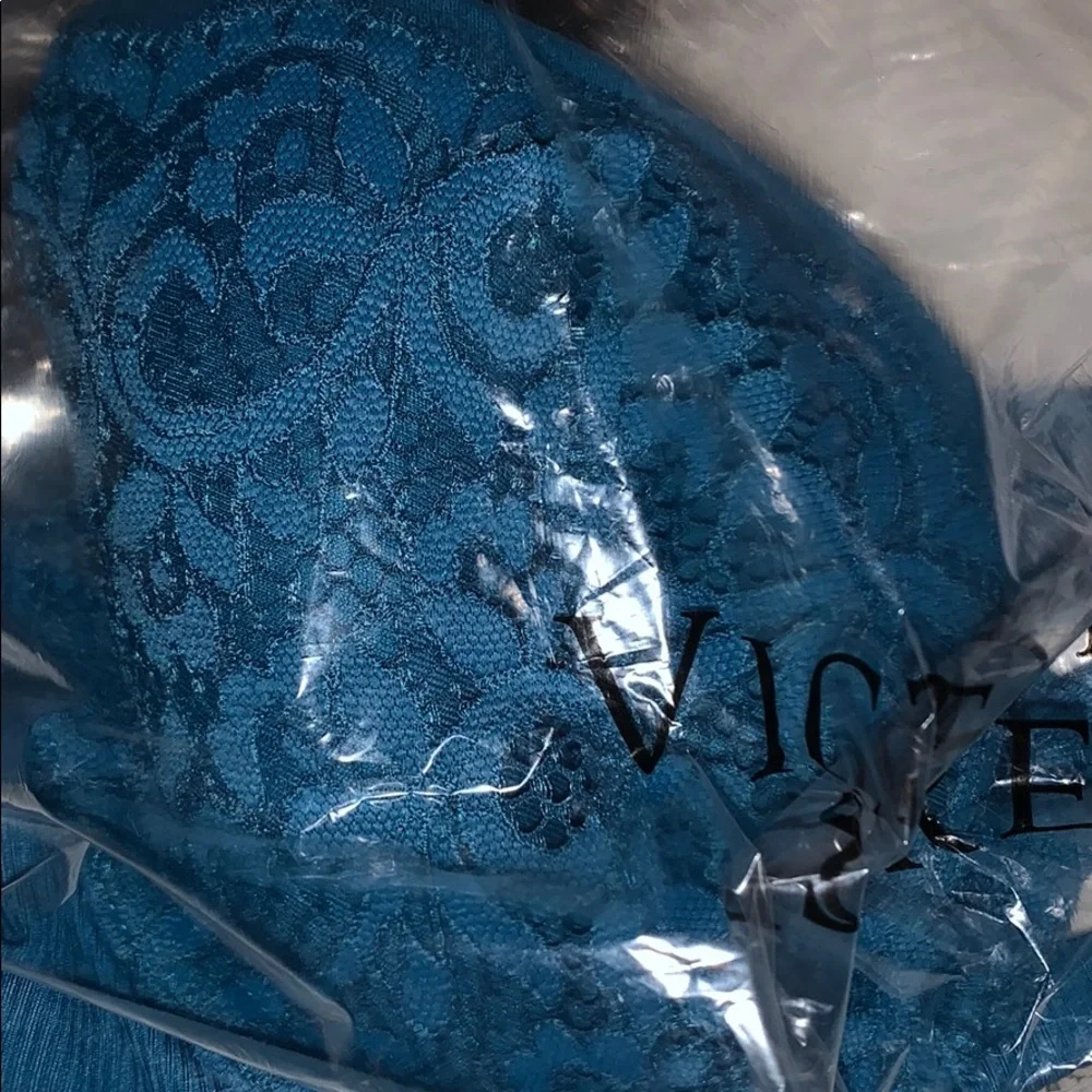 Victoria Secret 🆕 Lined‎ Demi/Demi double